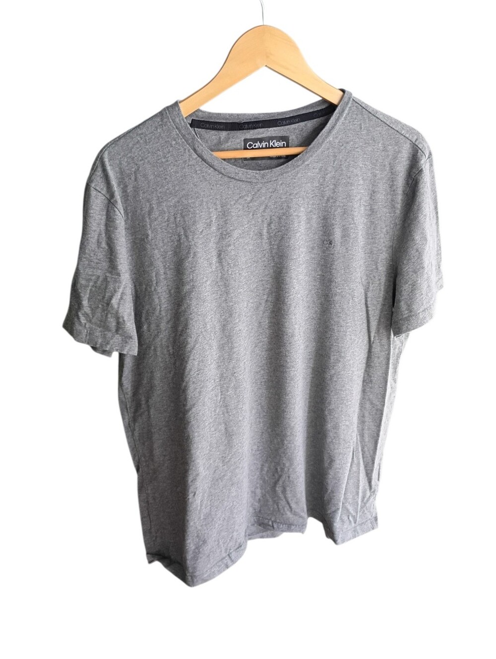 Calvin Klein Gray T-shirt Size Large NWOT
